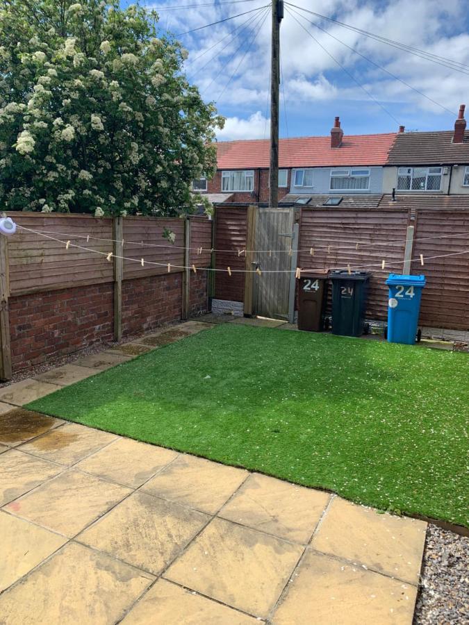 Villa Beautiful House In A Perfect Location à Lytham St Annes Extérieur photo